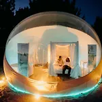 Burbujas Astronomicas Albarari סנשנשו
