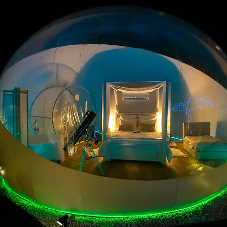 Luxury tent Burbujas Astronomicas Albarari Sanxenxo